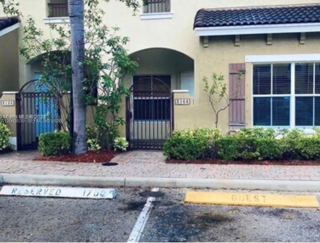 Margate, Florida 33063, 2 Bedrooms Bedrooms, ,2 BathroomsBathrooms,Residential Lease,For Rent,A12003539