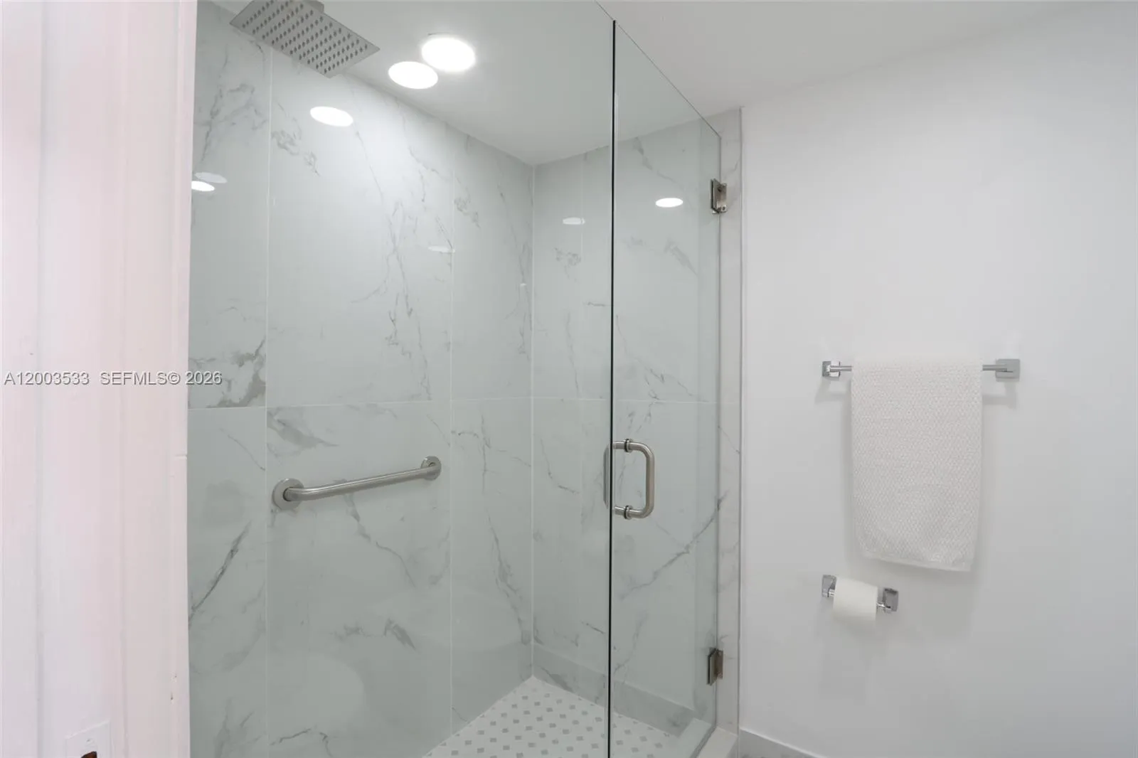 995 Sw 84th Ave 126, Miami, Florida 33144, Miami, Florida 33144, 2 Bedrooms Bedrooms, ,2 BathroomsBathrooms,Residential,For Sale,995 Sw 84th Ave 126, Miami, Florida 33144,A12003533
