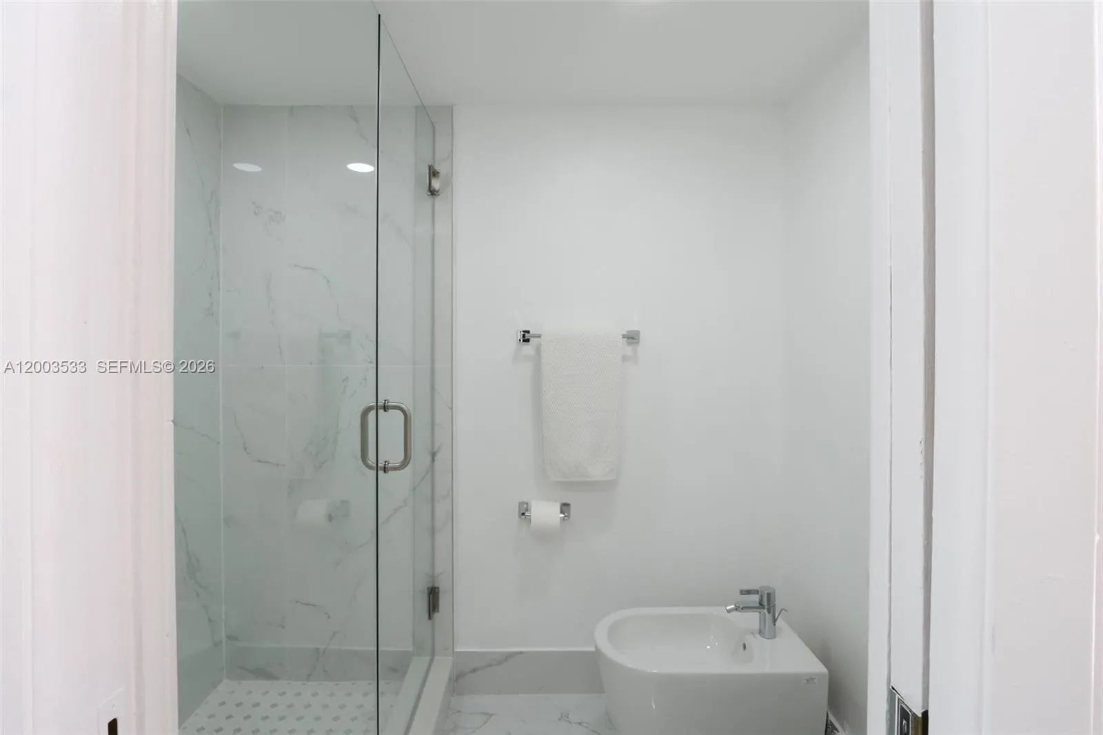 995 Sw 84th Ave 126, Miami, Florida 33144, Miami, Florida 33144, 2 Bedrooms Bedrooms, ,2 BathroomsBathrooms,Residential,For Sale,995 Sw 84th Ave 126, Miami, Florida 33144,A12003533