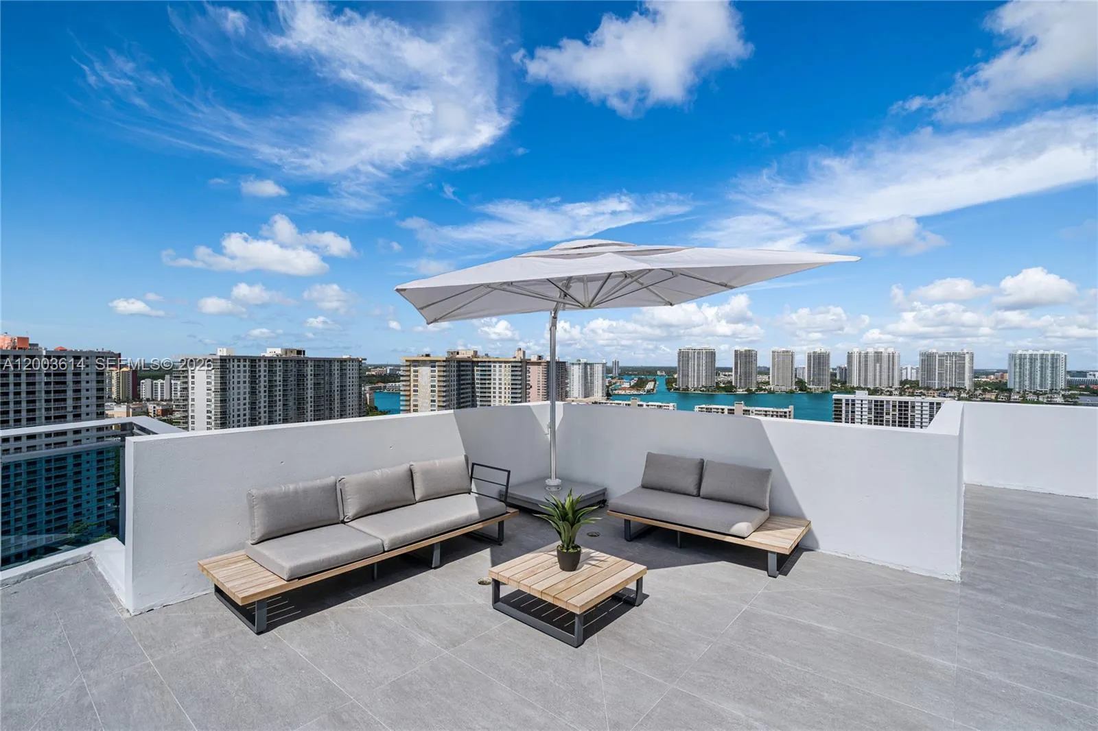 Roof top terrace