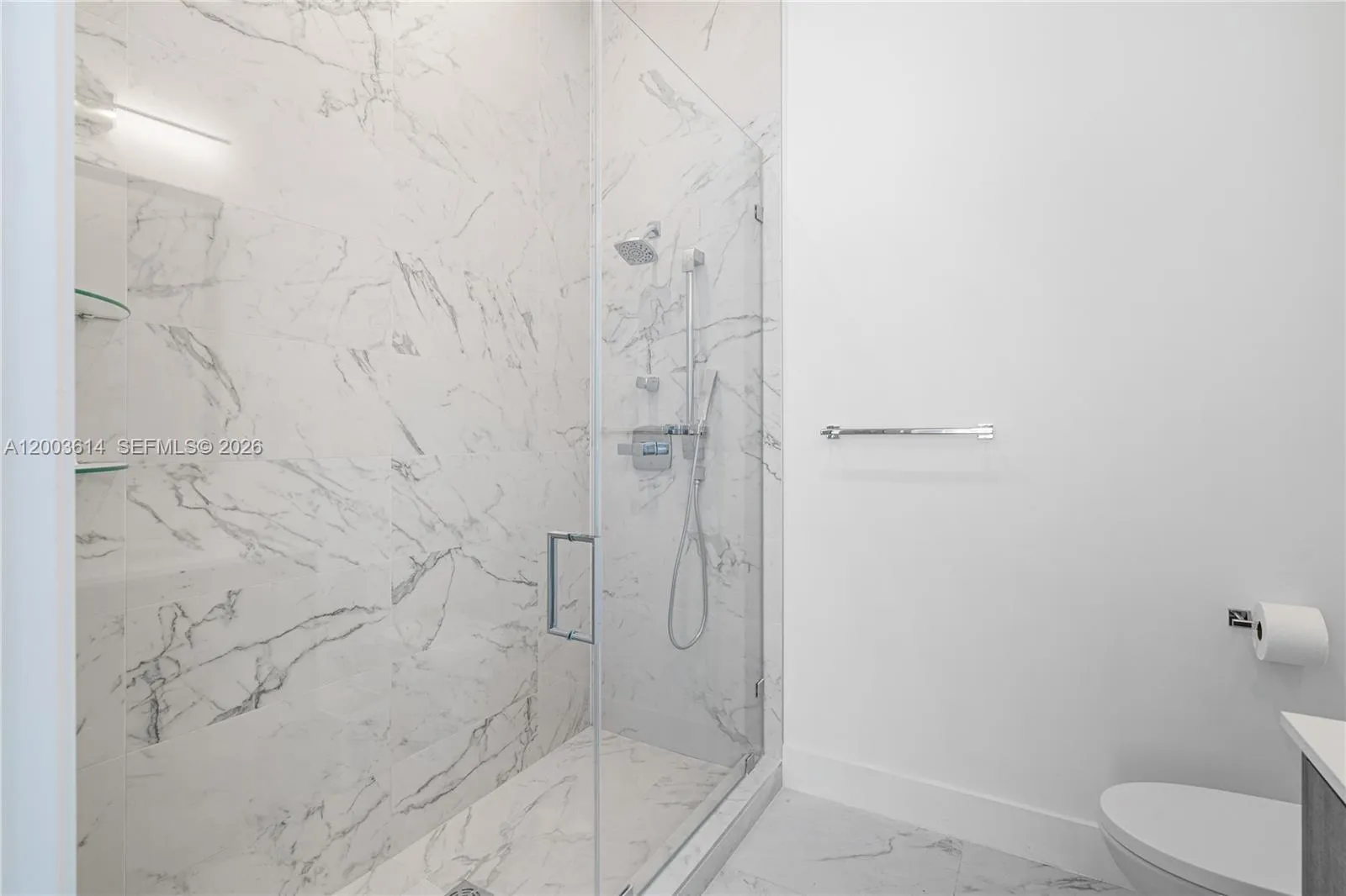 2nd Bathroom