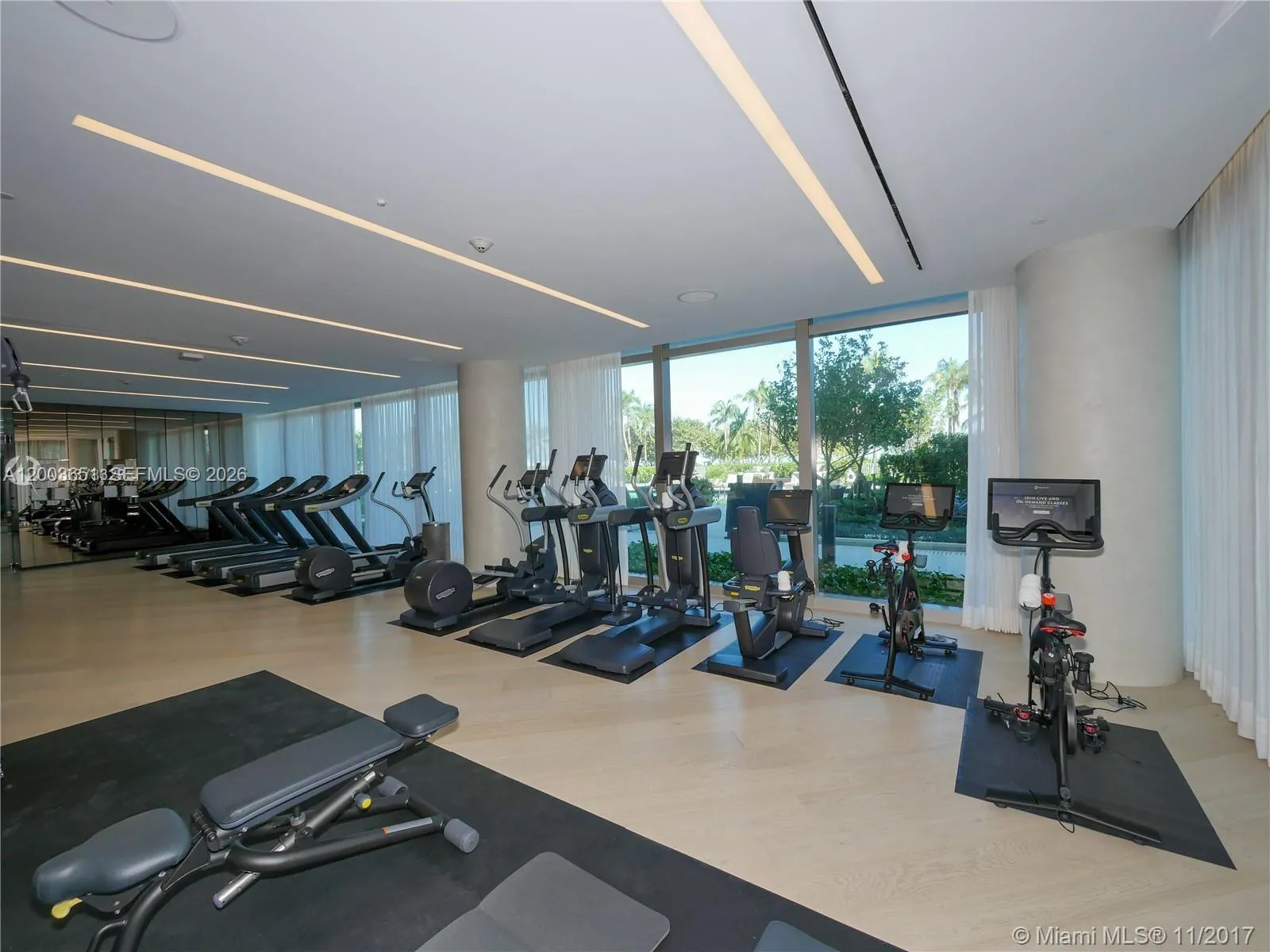 10201 Collins Ave 2006, Bal Harbour, Florida 33154, Bal Harbour, Florida 33154, 2 Bedrooms Bedrooms, ,3 BathroomsBathrooms,Residential Lease,For Rent,10201 Collins Ave 2006, Bal Harbour, Florida 33154,A12003651