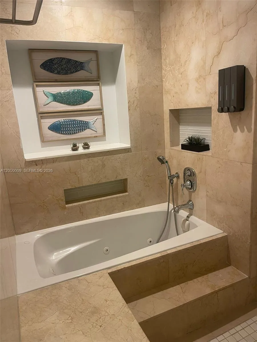 338 Roosevelt St, Hollywood, Florida 33019, Hollywood, Florida 33019, ,Residential Income,For Sale,338 Roosevelt St, Hollywood, Florida 33019,A12000009