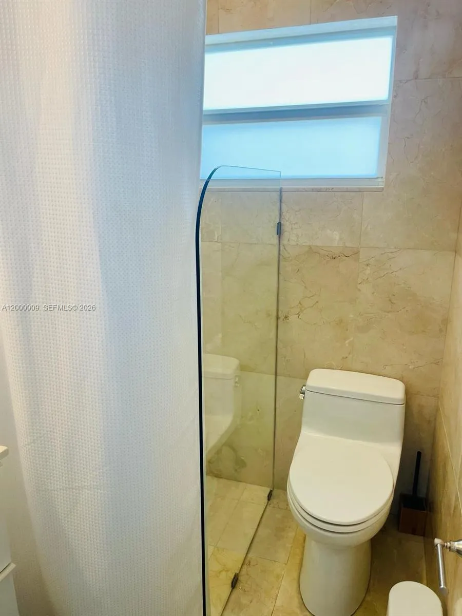 338 Roosevelt St, Hollywood, Florida 33019, Hollywood, Florida 33019, ,Residential Income,For Sale,338 Roosevelt St, Hollywood, Florida 33019,A12000009
