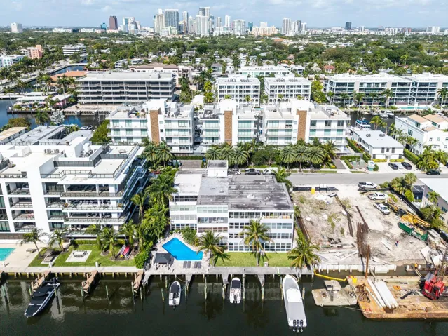 40 Isle of Venice Dr Fort-large-002-005-