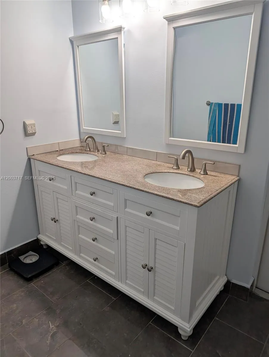 8176 Pine Cir, Tamarac, Florida 33321, Tamarac, Florida 33321, 3 Bedrooms Bedrooms, 1 Room Rooms,2 BathroomsBathrooms,Residential,For Sale,8176 Pine Cir, Tamarac, Florida 33321,A12003717