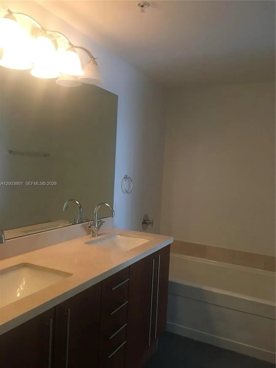 1111 Sw 1st Ave 2223-n, Miami, Florida 33130, Miami, Florida 33130, 2 Bedrooms Bedrooms, ,2 BathroomsBathrooms,Residential,For Sale,1111 Sw 1st Ave 2223-n, Miami, Florida 33130,A12003601