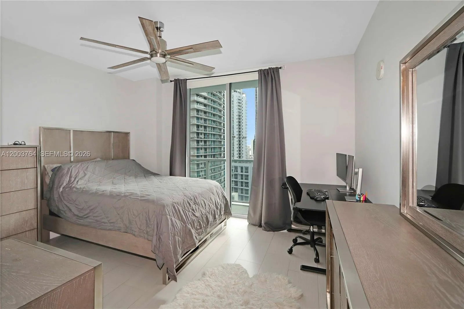 79 Sw 12th St 2106-s, Miami, Florida 33130, Miami, Florida 33130, 2 Bedrooms Bedrooms, ,2 BathroomsBathrooms,Residential Lease,For Rent,79 Sw 12th St 2106-s, Miami, Florida 33130,A12003764