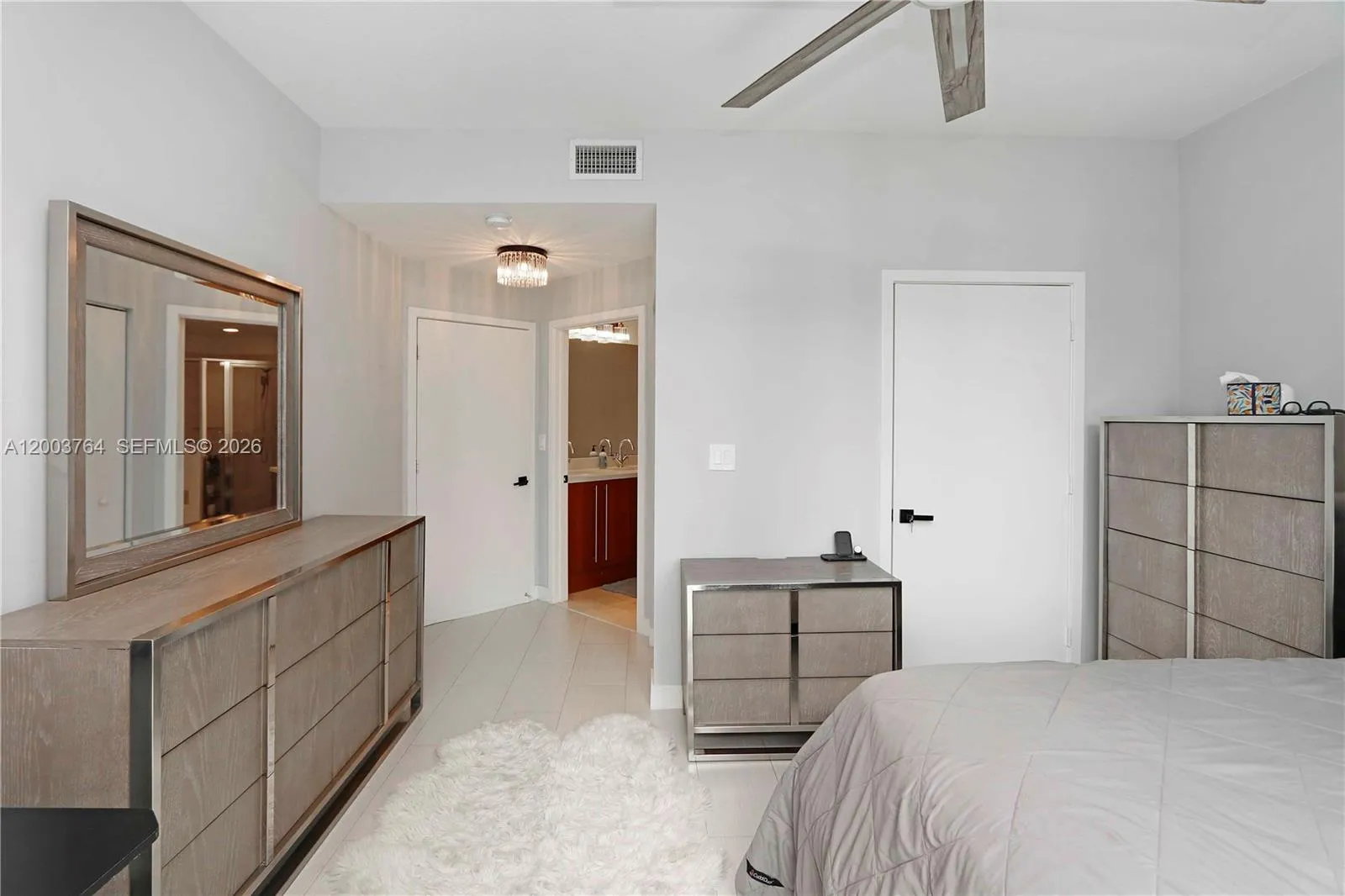 79 Sw 12th St 2106-s, Miami, Florida 33130, Miami, Florida 33130, 2 Bedrooms Bedrooms, ,2 BathroomsBathrooms,Residential Lease,For Rent,79 Sw 12th St 2106-s, Miami, Florida 33130,A12003764