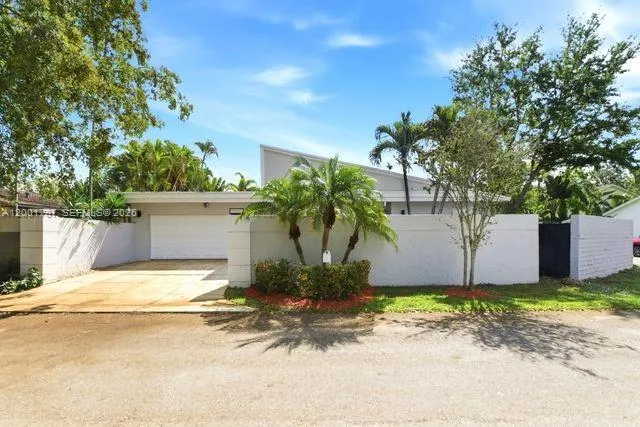 400 Nw 78th Ave, Plantation, Florida 33324, Plantation, Florida 33324, 3 Bedrooms Bedrooms, ,2 BathroomsBathrooms,Residential,For Sale,400 Nw 78th Ave, Plantation, Florida 33324,A12001787