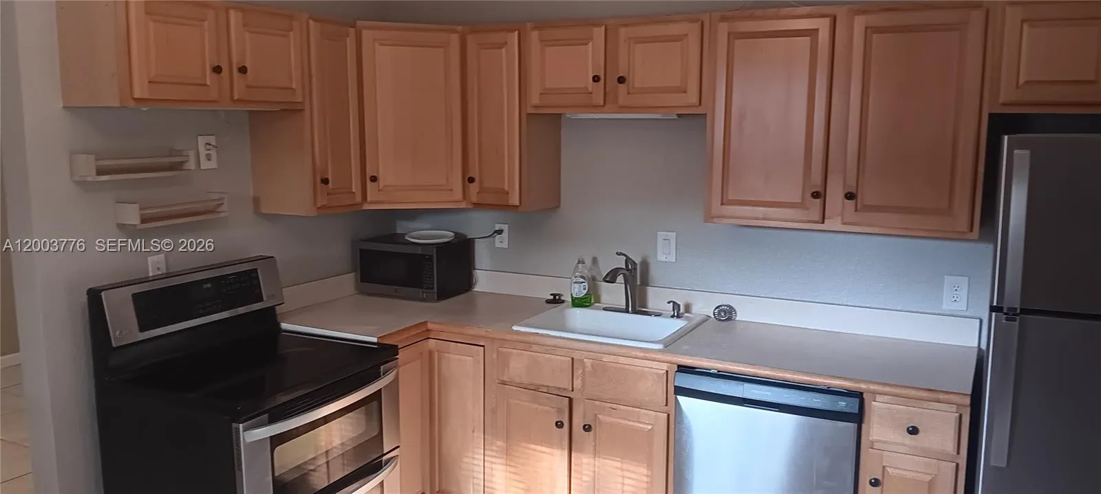 1600 Sw 14th St, Fort Lauderdale, Florida 33312, Fort Lauderdale, Florida 33312, 2 Bedrooms Bedrooms, ,1 BathroomBathrooms,Residential Lease,For Rent,1600 Sw 14th St, Fort Lauderdale, Florida 33312,A12003776