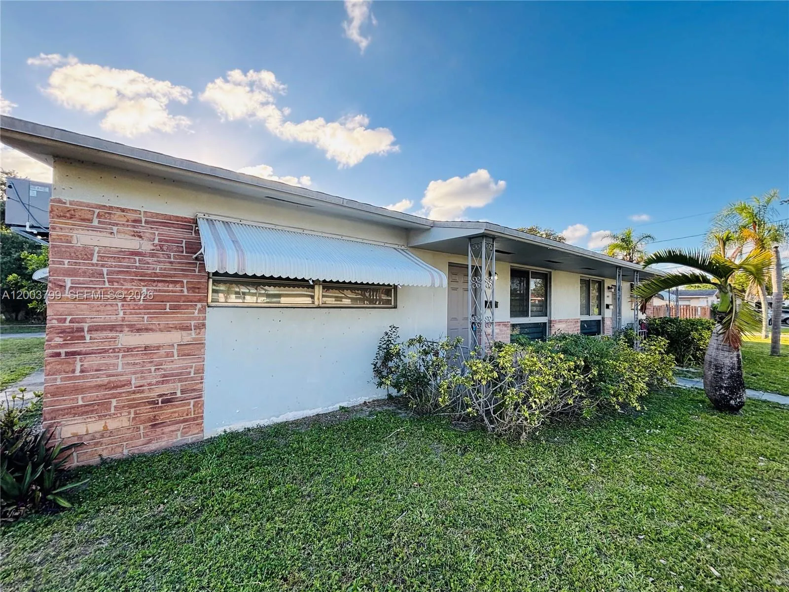 1050 Sw 2nd Ave 1050, Dania Beach, Florida 33004, Dania Beach, Florida 33004, 2 Bedrooms Bedrooms, ,2 BathroomsBathrooms,Residential Lease,For Rent,1050 Sw 2nd Ave 1050, Dania Beach, Florida 33004,A12003799