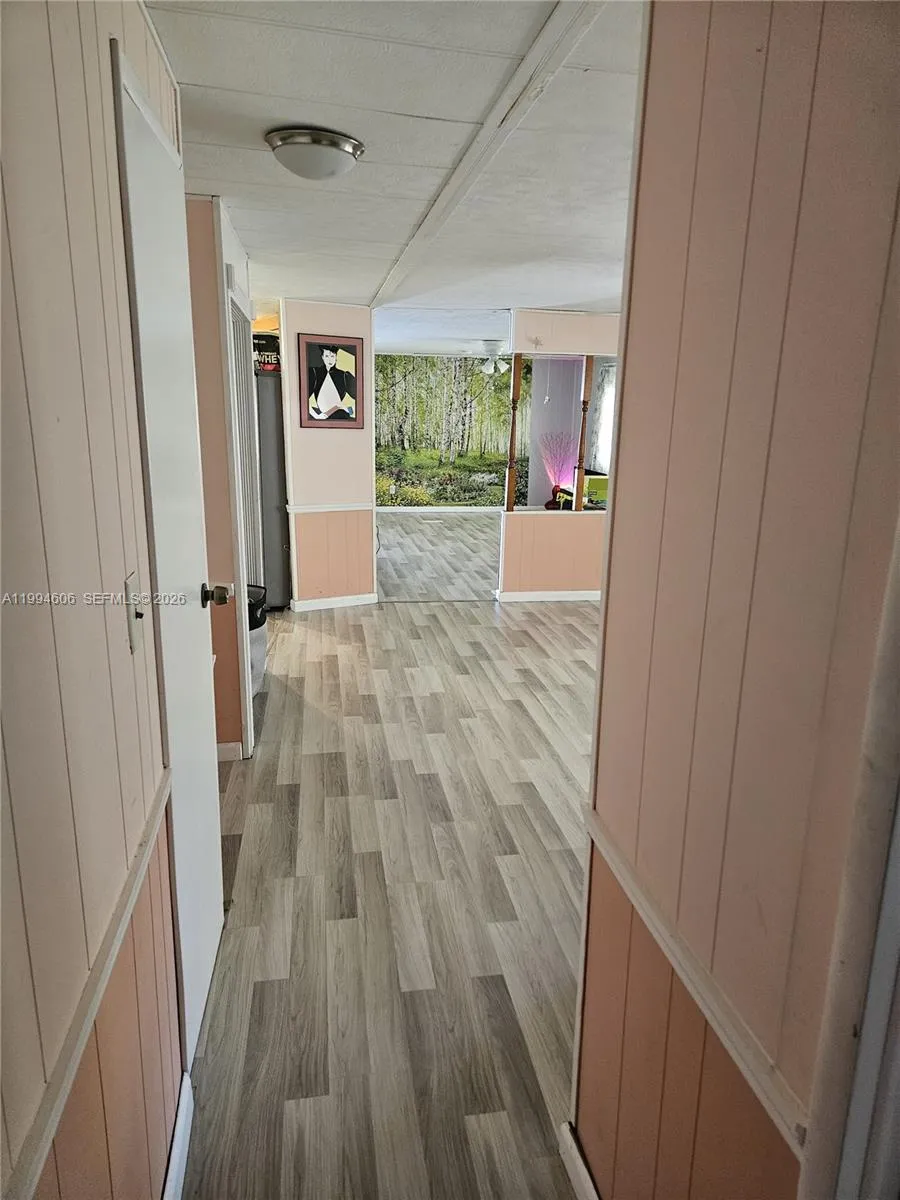 5210 35 Court, Davie, Florida 33314, Davie, Florida 33314, 2 Bedrooms Bedrooms, ,2 BathroomsBathrooms,Residential,For Sale,5210 35 Court, Davie, Florida 33314,A11994606