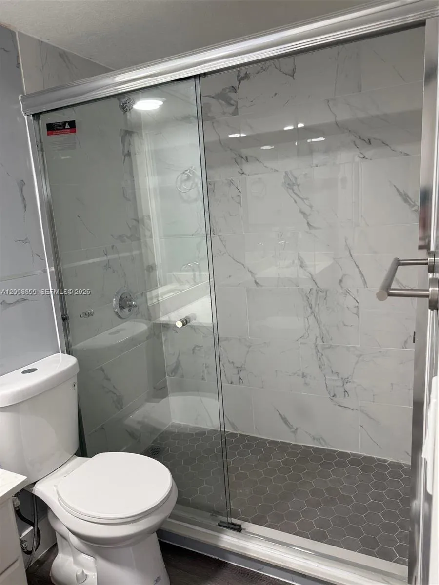 8000 W 28th Ct 107, Hialeah, Florida 33018, Hialeah, Florida 33018, 2 Bedrooms Bedrooms, ,2 BathroomsBathrooms,Residential Lease,For Rent,8000 W 28th Ct 107, Hialeah, Florida 33018,A12003899