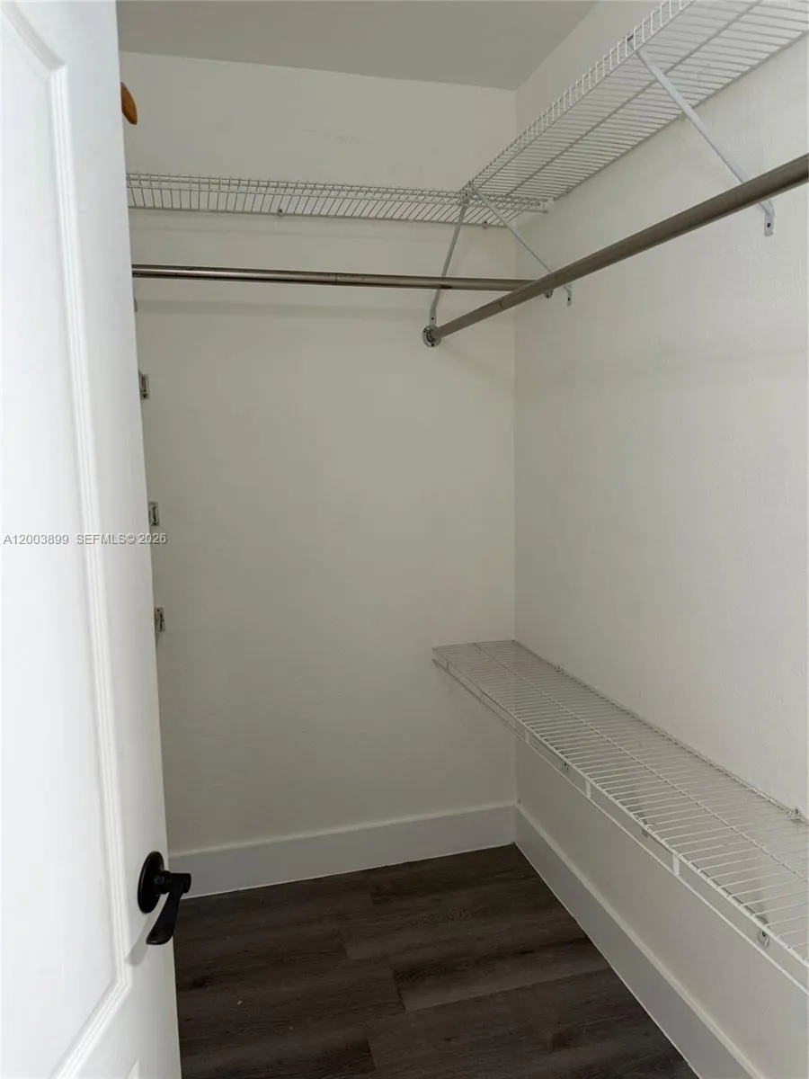 8000 W 28th Ct 107, Hialeah, Florida 33018, Hialeah, Florida 33018, 2 Bedrooms Bedrooms, ,2 BathroomsBathrooms,Residential Lease,For Rent,8000 W 28th Ct 107, Hialeah, Florida 33018,A12003899