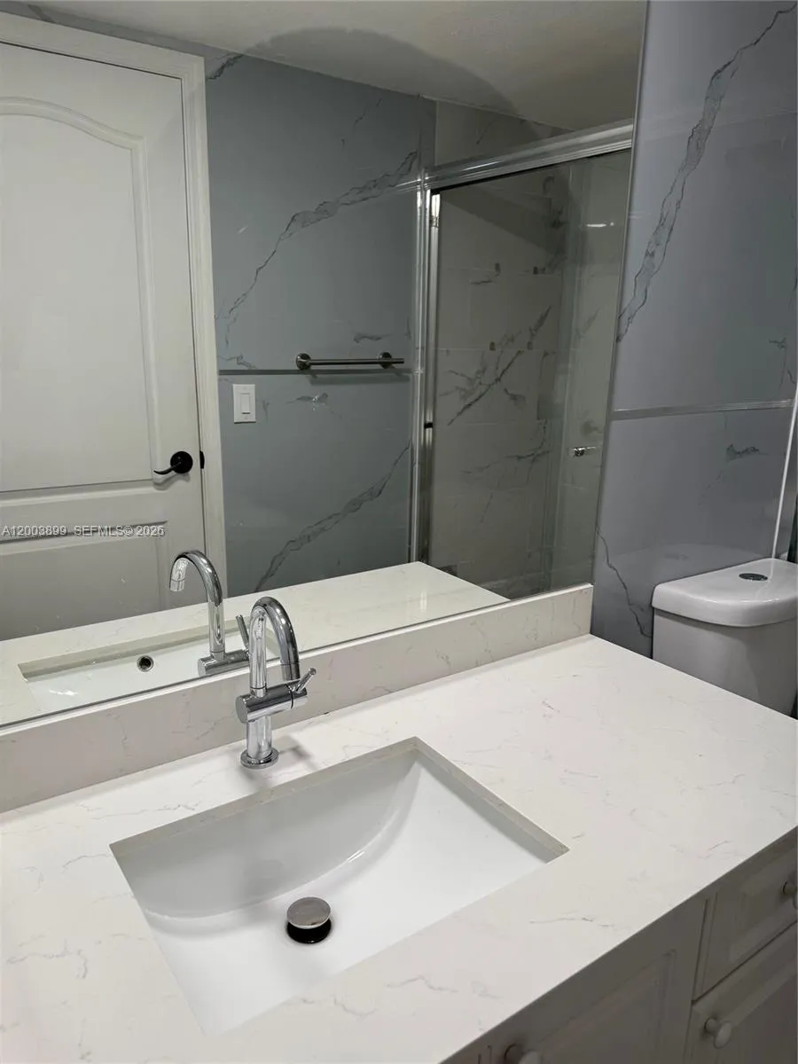 8000 W 28th Ct 107, Hialeah, Florida 33018, Hialeah, Florida 33018, 2 Bedrooms Bedrooms, ,2 BathroomsBathrooms,Residential Lease,For Rent,8000 W 28th Ct 107, Hialeah, Florida 33018,A12003899