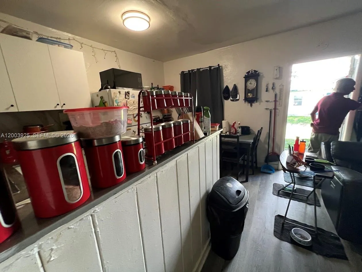 705-713 Ne 3rd St 1-9, Hallandale Beach, Florida 3, Hallandale Beach, Florida 33009, ,Commercial Sale,For Sale,705-713 Ne 3rd St 1-9, Hallandale Beach, Florida 3,A12003925