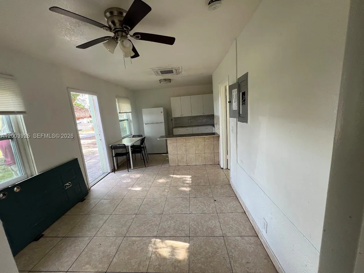 705-713 Ne 3rd St 1-9, Hallandale Beach, Florida 3, Hallandale Beach, Florida 33009, ,Commercial Sale,For Sale,705-713 Ne 3rd St 1-9, Hallandale Beach, Florida 3,A12003925