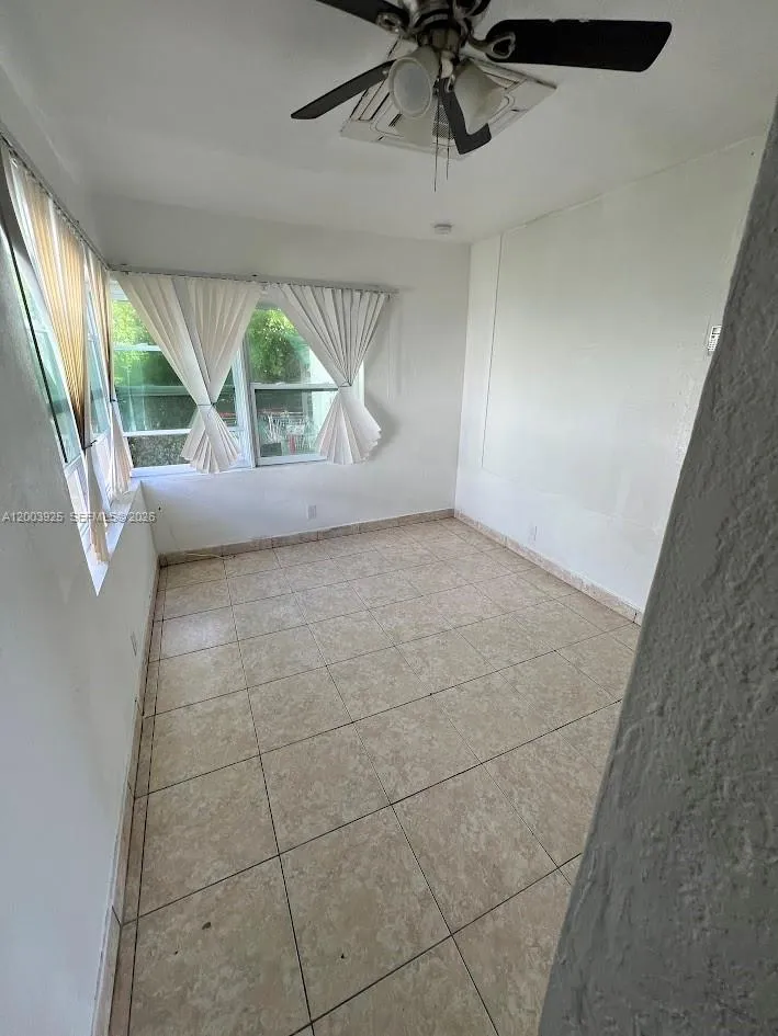 705-713 Ne 3rd St 1-9, Hallandale Beach, Florida 3, Hallandale Beach, Florida 33009, ,Commercial Sale,For Sale,705-713 Ne 3rd St 1-9, Hallandale Beach, Florida 3,A12003925