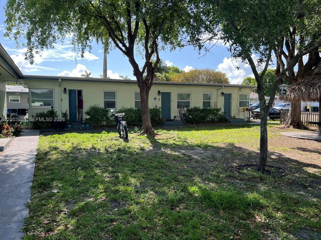 705-713 Ne 3rd St 1-9, Hallandale Beach, Florida 3, Hallandale Beach, Florida 33009, ,Commercial Sale,For Sale,705-713 Ne 3rd St 1-9, Hallandale Beach, Florida 3,A12003925