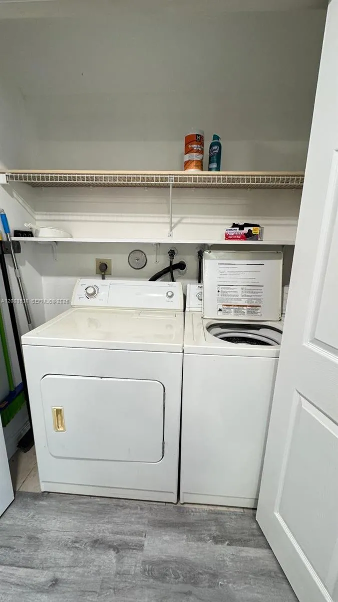 12153 Nw 36th Pl 2-l, Sunrise, Florida 33323, Sunrise, Florida 33323, 1 Bedroom Bedrooms, ,1 BathroomBathrooms,Residential Lease,For Rent,12153 Nw 36th Pl 2-l, Sunrise, Florida 33323,A12003930