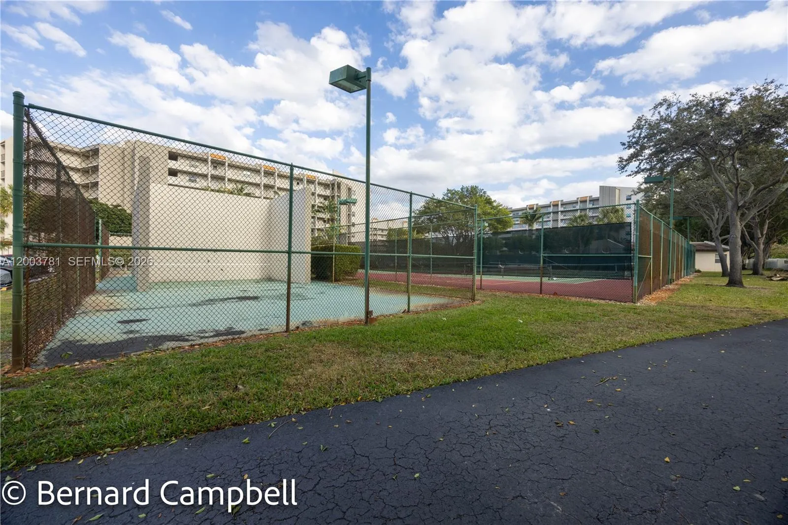 3940 Inverrary Blvd 403-a, Lauderhill, Florida 333, Lauderhill, Florida 33319, 2 Bedrooms Bedrooms, ,2 BathroomsBathrooms,Residential,For Sale,3940 Inverrary Blvd 403-a, Lauderhill, Florida 333,A12003781