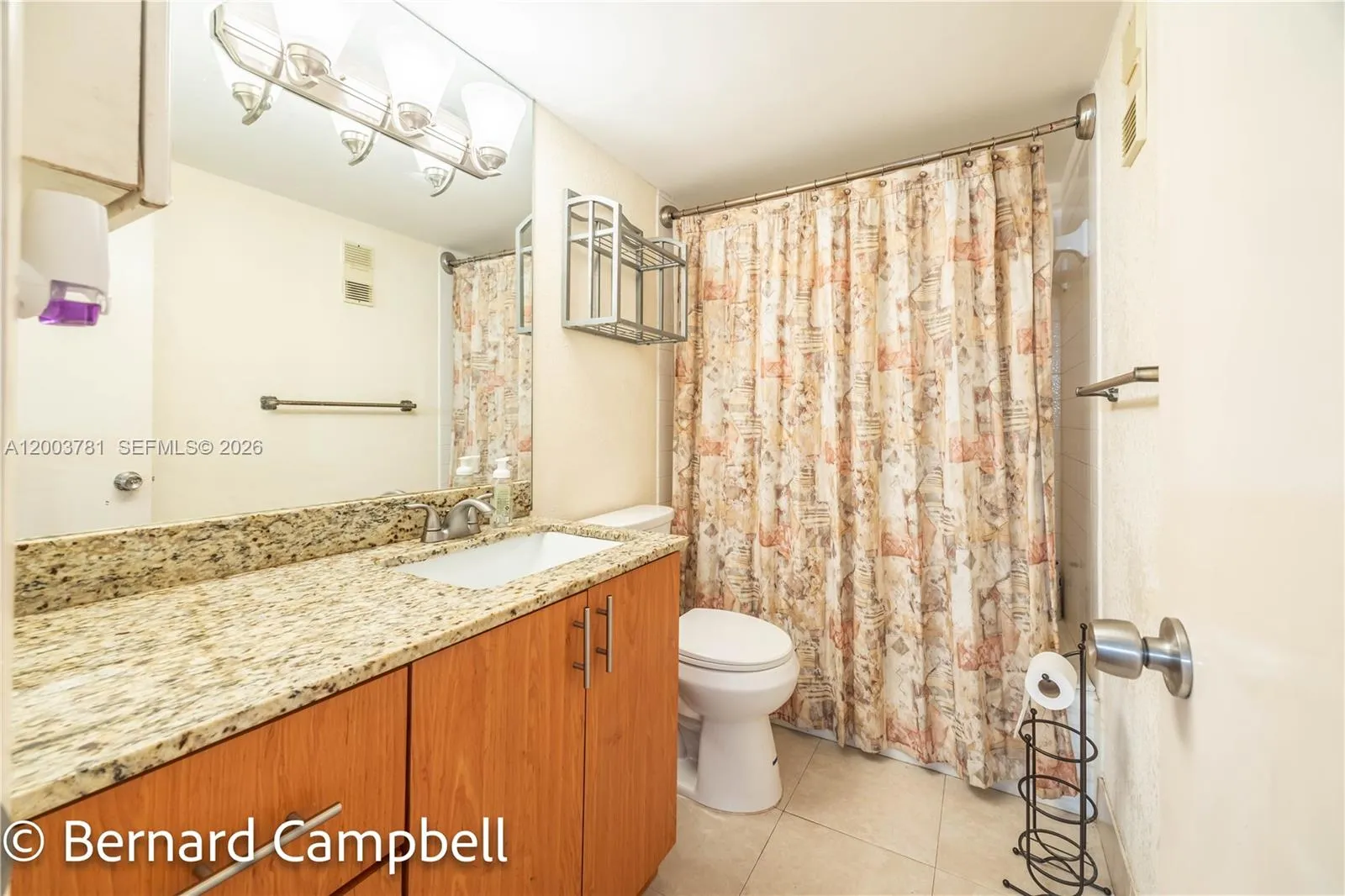 3940 Inverrary Blvd 403-a, Lauderhill, Florida 333, Lauderhill, Florida 33319, 2 Bedrooms Bedrooms, ,2 BathroomsBathrooms,Residential,For Sale,3940 Inverrary Blvd 403-a, Lauderhill, Florida 333,A12003781
