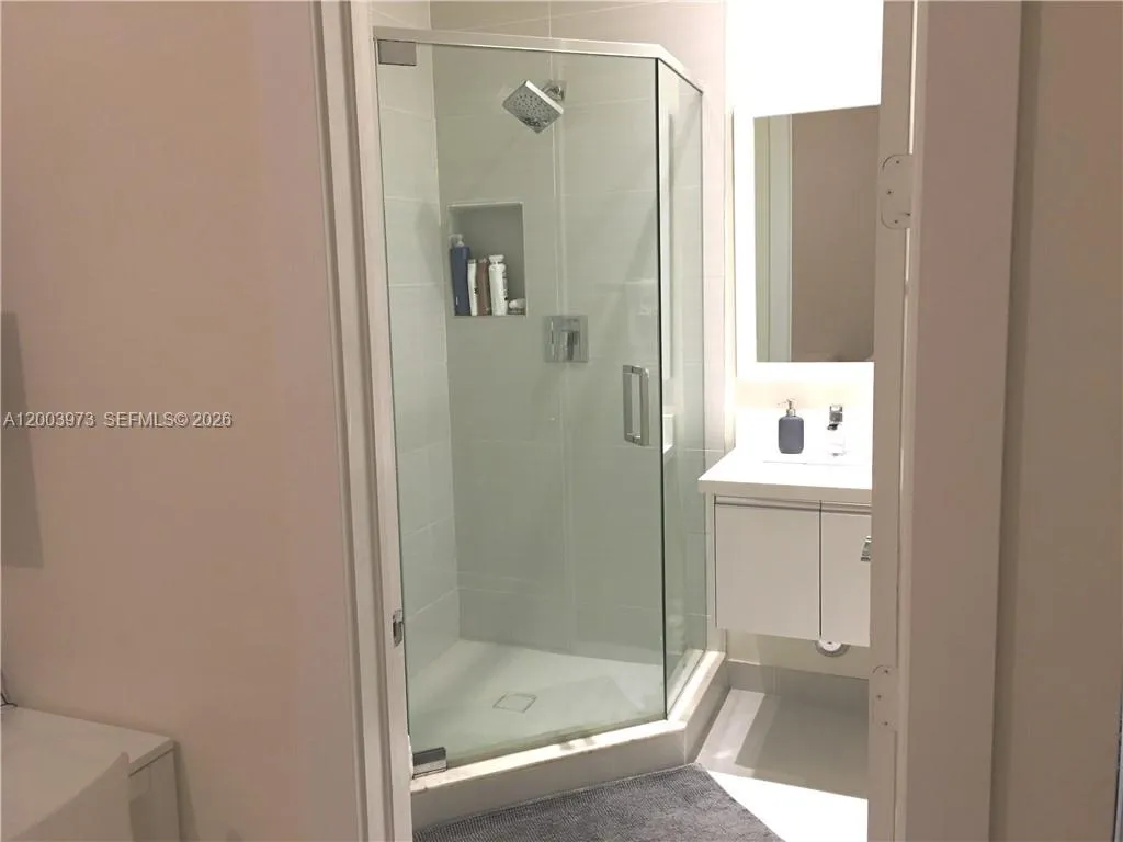 6416 Nw 104 Path 1, Doral, Florida 33178, Doral, Florida 33178, ,1 BathroomBathrooms,Residential Lease,For Rent,6416 Nw 104 Path 1, Doral, Florida 33178,A12003973