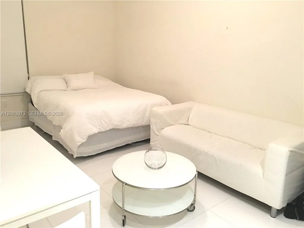 6416 Nw 104 Path 1, Doral, Florida 33178, Doral, Florida 33178, ,1 BathroomBathrooms,Residential Lease,For Rent,6416 Nw 104 Path 1, Doral, Florida 33178,A12003973