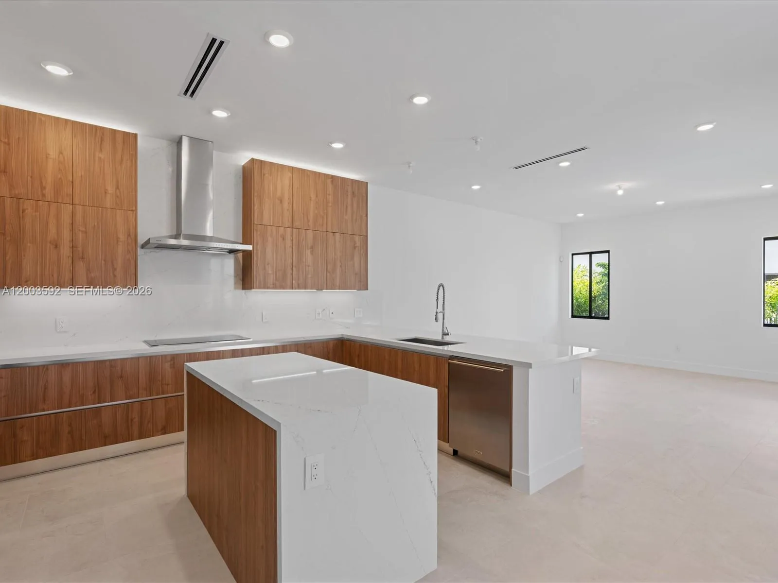 19602 Ne 14 Ct 0, Miami, Florida 33179, Miami, Florida 33179, 5 Bedrooms Bedrooms, ,4 BathroomsBathrooms,Residential Lease,For Rent,19602 Ne 14 Ct 0, Miami, Florida 33179,A12003592