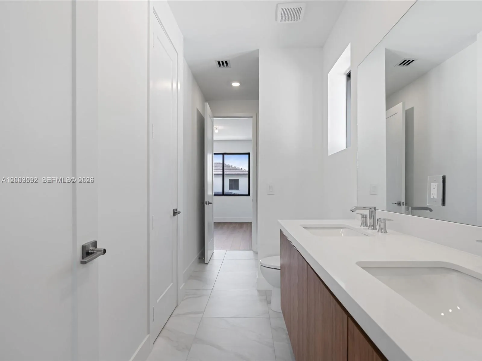 19602 Ne 14 Ct 0, Miami, Florida 33179, Miami, Florida 33179, 5 Bedrooms Bedrooms, ,4 BathroomsBathrooms,Residential Lease,For Rent,19602 Ne 14 Ct 0, Miami, Florida 33179,A12003592