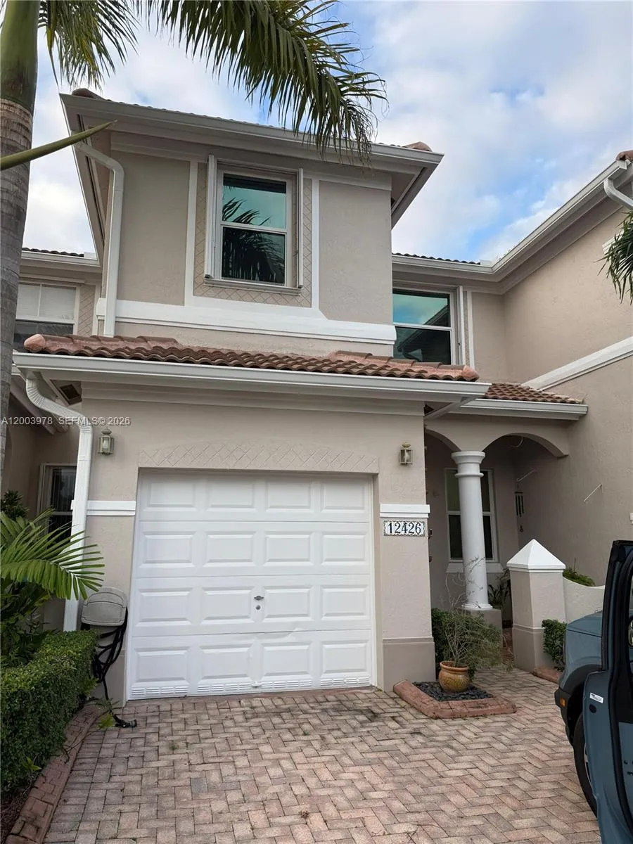 12426 Sw 125th Ter, Miami, Florida 33186, Miami, Florida 33186, 3 Bedrooms Bedrooms, ,2 BathroomsBathrooms,Residential Lease,For Rent,12426 Sw 125th Ter, Miami, Florida 33186,A12003978
