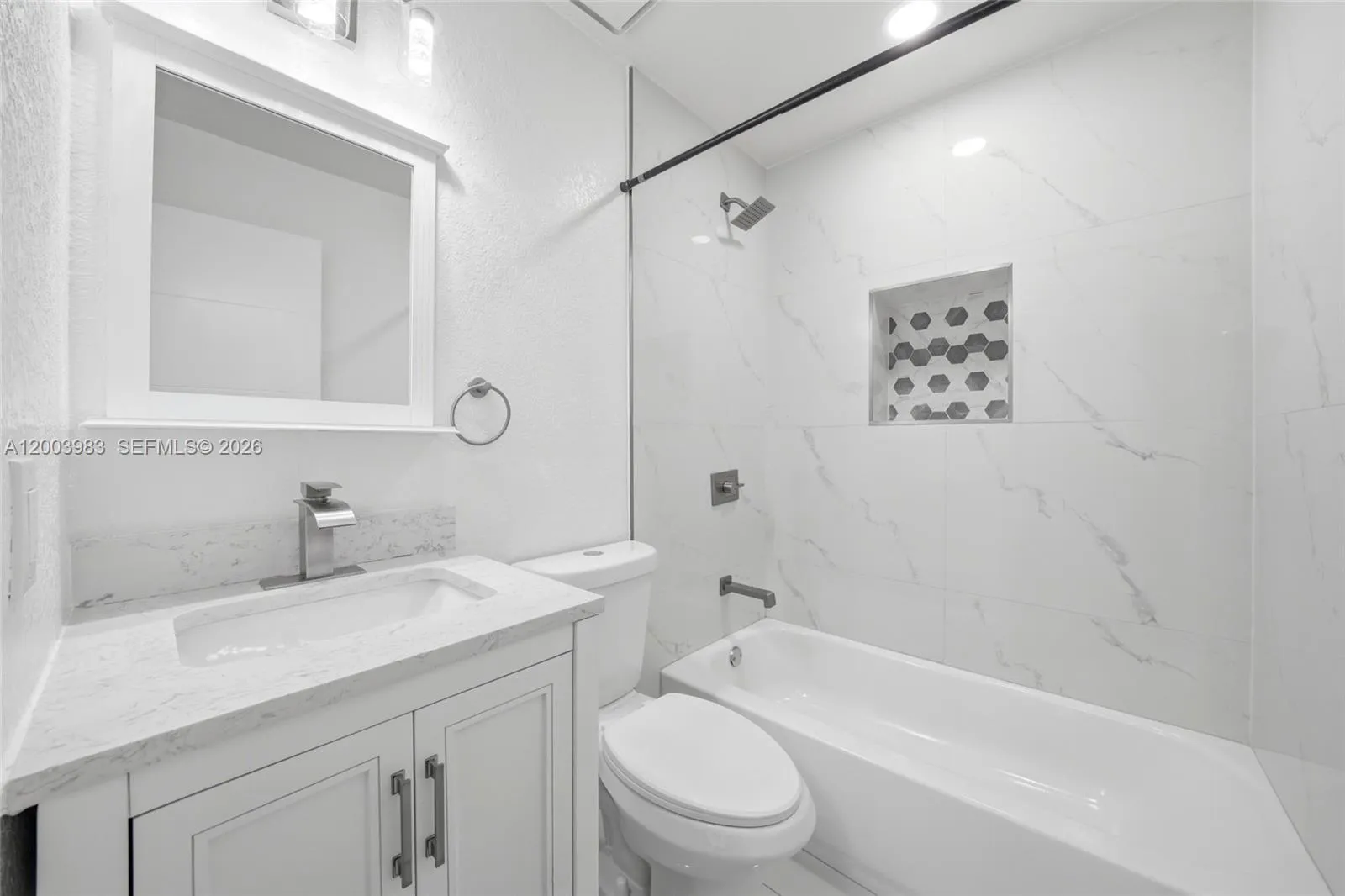 6136 Nw 181st Terr Cir W, Hialeah, Florida 33015, Hialeah, Florida 33015, 3 Bedrooms Bedrooms, ,2 BathroomsBathrooms,Residential,For Sale,6136 Nw 181st Terr Cir W, Hialeah, Florida 33015,A12003983