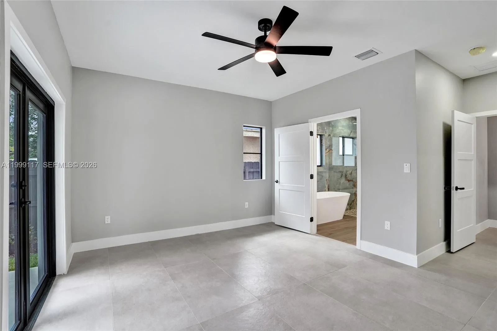 West Park, Florida 33023, West Park, Florida 33023, 4 Bedrooms Bedrooms, ,3 BathroomsBathrooms,Residential,For Sale, West Park, Florida 33023,A11999117