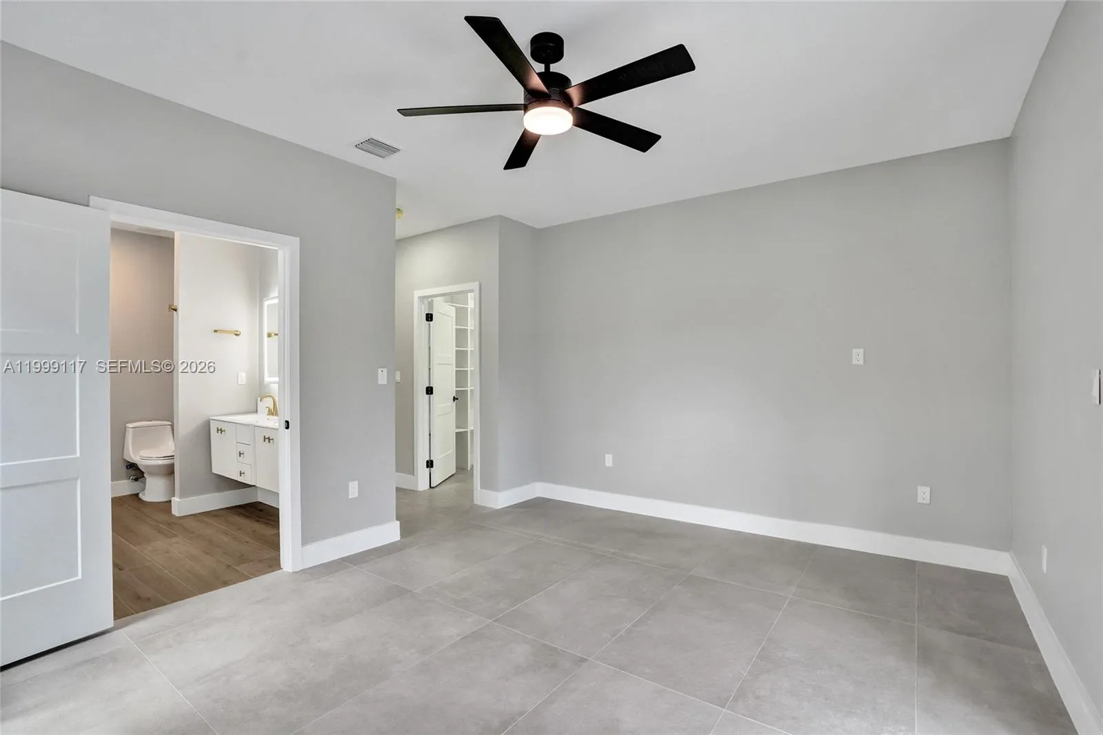 West Park, Florida 33023, West Park, Florida 33023, 4 Bedrooms Bedrooms, ,3 BathroomsBathrooms,Residential,For Sale, West Park, Florida 33023,A11999117
