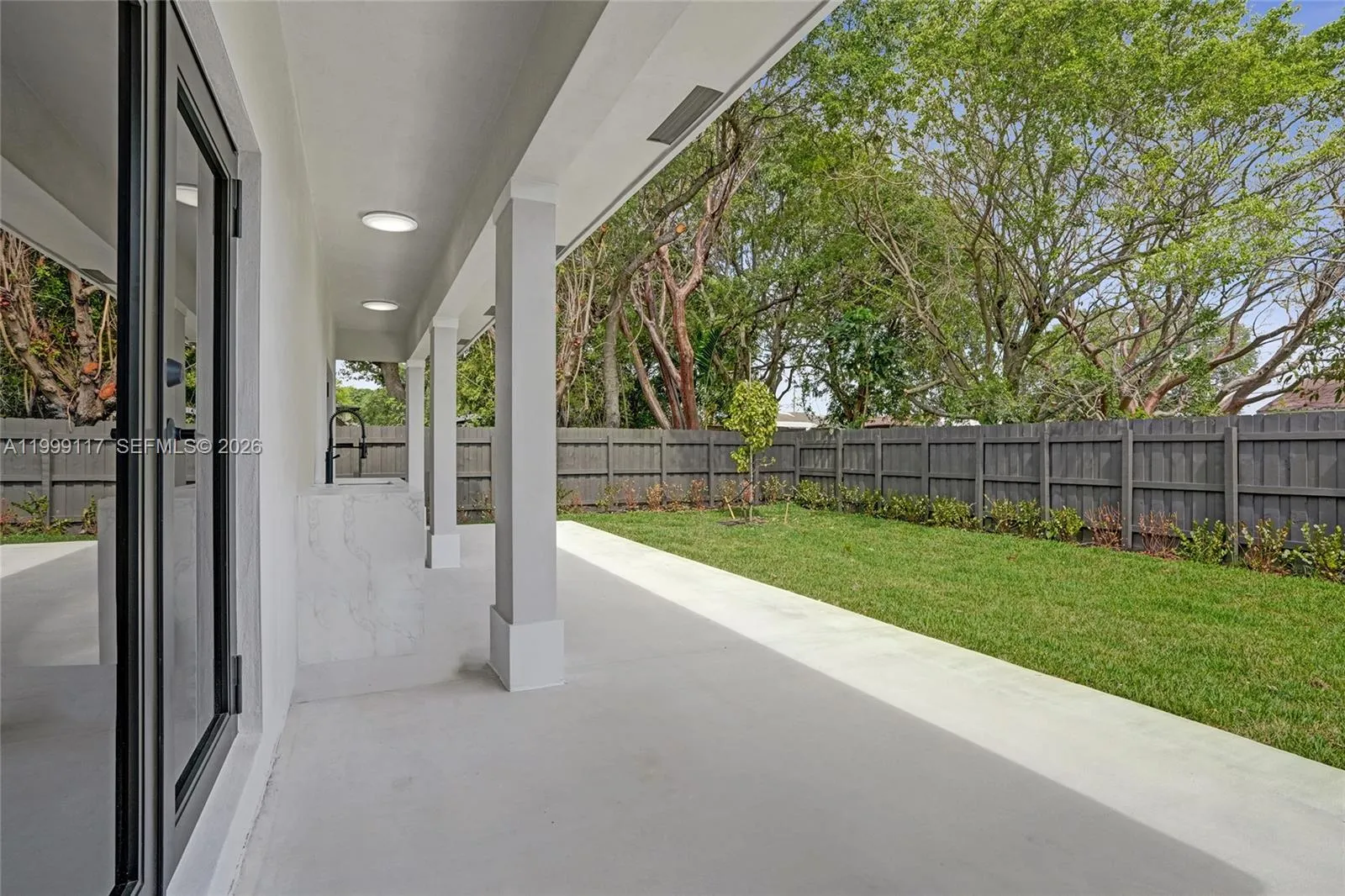 West Park, Florida 33023, West Park, Florida 33023, 4 Bedrooms Bedrooms, ,3 BathroomsBathrooms,Residential,For Sale, West Park, Florida 33023,A11999117