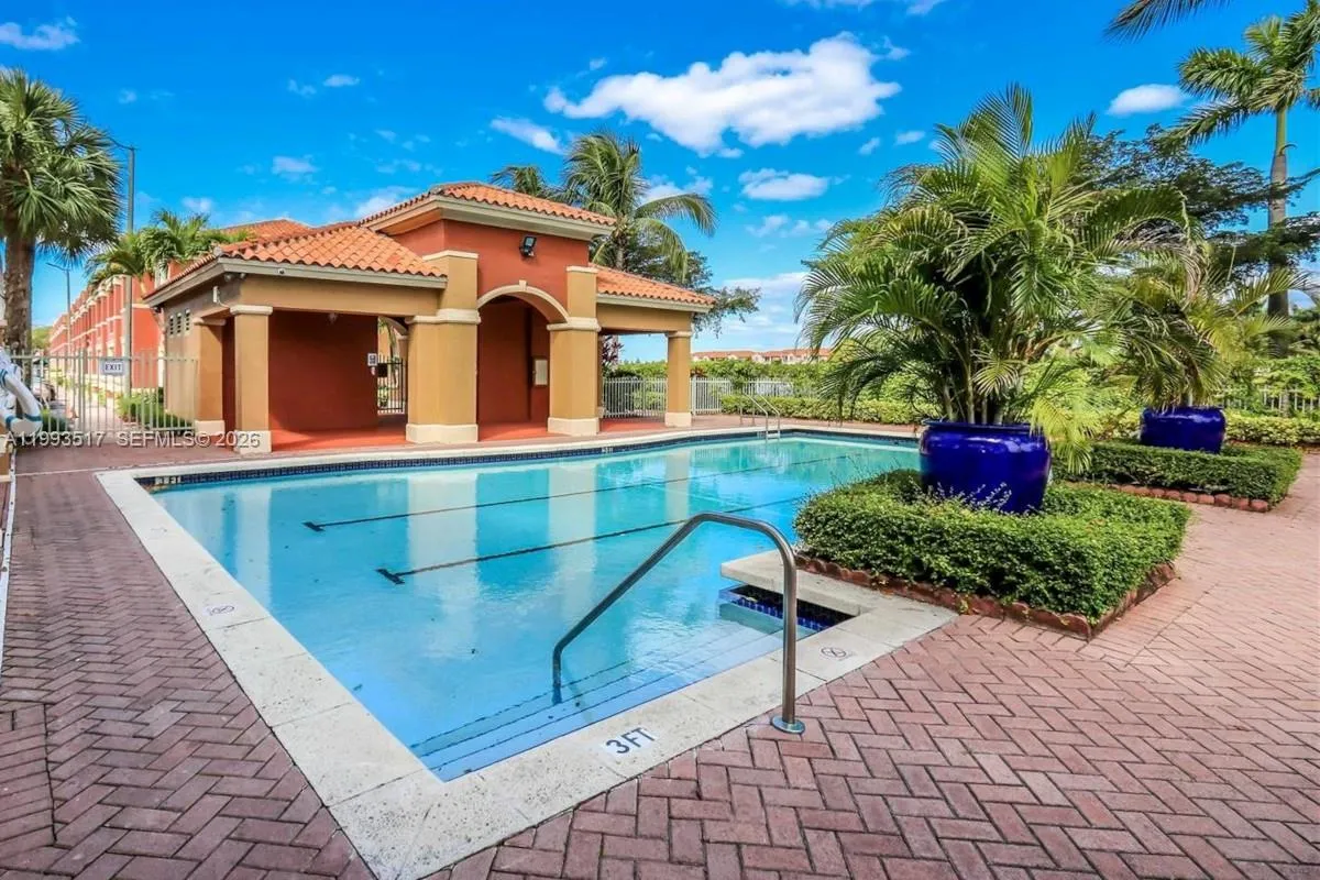 11617 Nw 62nd Ter 430, Doral, Florida 33178, Doral, Florida 33178, 3 Bedrooms Bedrooms, ,2 BathroomsBathrooms,Residential Lease,For Rent,11617 Nw 62nd Ter 430, Doral, Florida 33178,A11993517