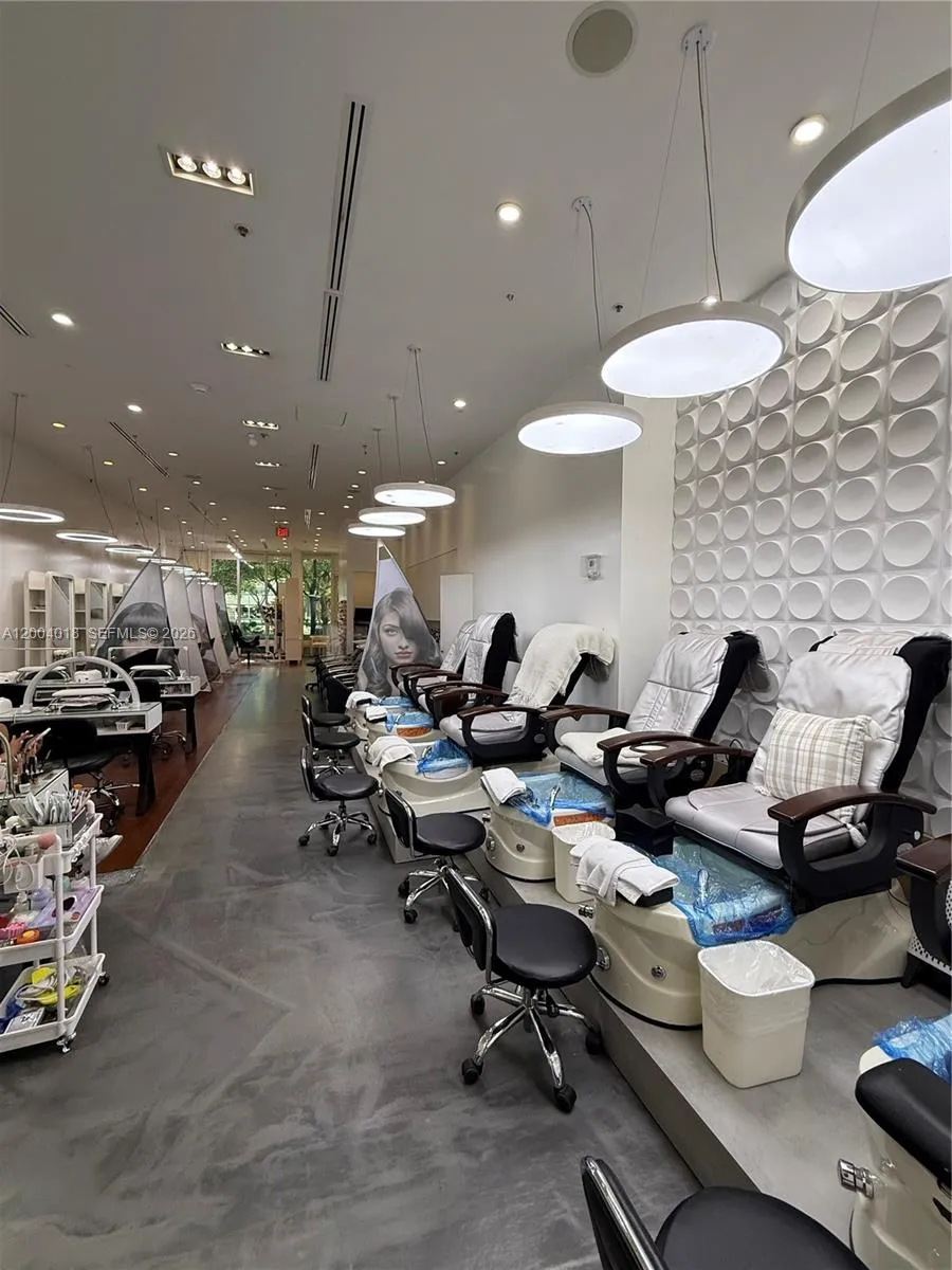 Beauty Salon & Spa In Brickell, Miami, Florida, Miami, Florida 33131, ,Business Opportunity,For Sale,Beauty Salon & Spa In Brickell, Miami, Florida,A12004018