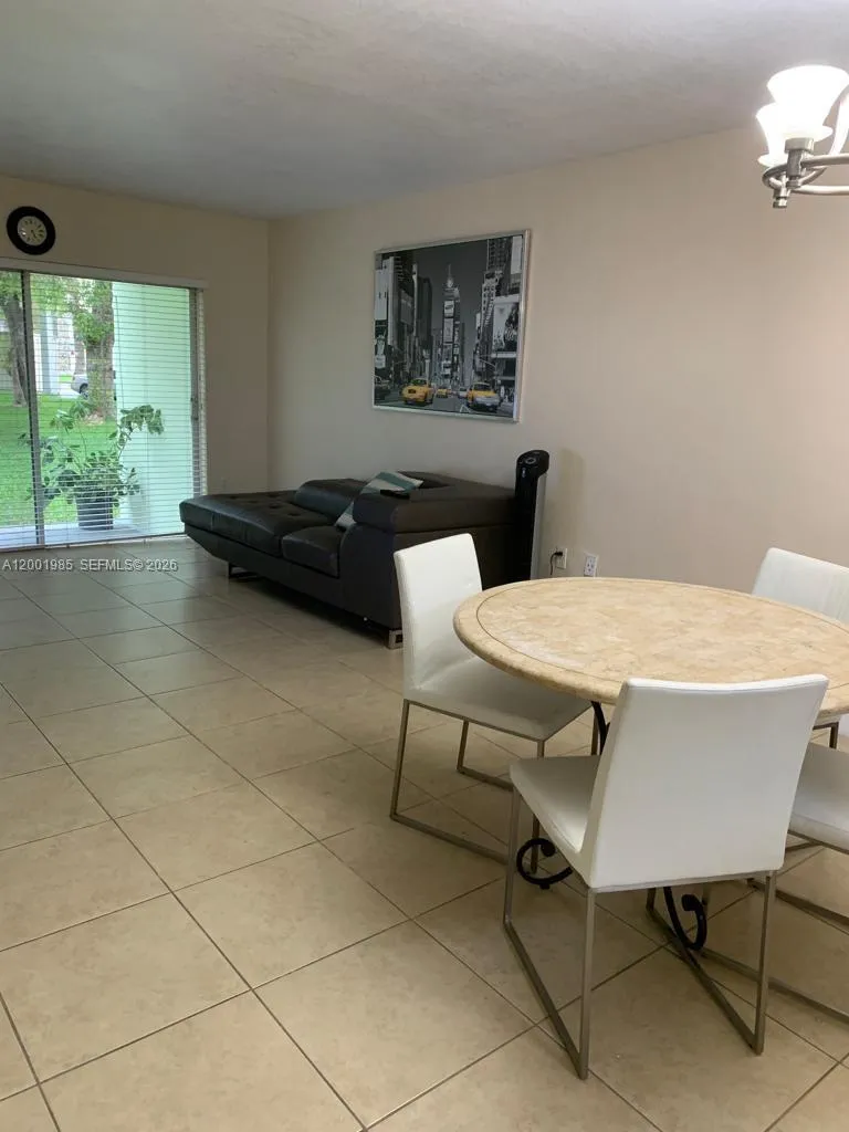 7530 Sw 82nd St G102, Miami, Florida 33143, Miami, Florida 33143, 1 Bedroom Bedrooms, ,1 BathroomBathrooms,Residential,For Sale,7530 Sw 82nd St G102, Miami, Florida 33143,A12001985