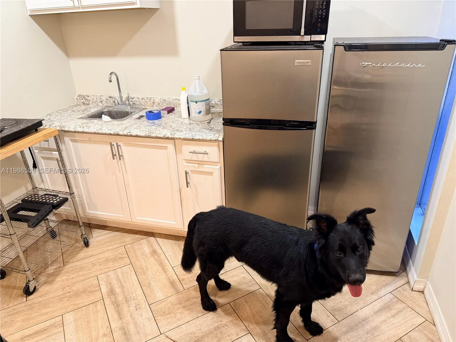 5015 Washington St, Hollywood, Florida 33021, Hollywood, Florida 33021, 3 Bedrooms Bedrooms, 1 Room Rooms,2 BathroomsBathrooms,Residential,For Sale,5015 Washington St, Hollywood, Florida 33021,A11986509