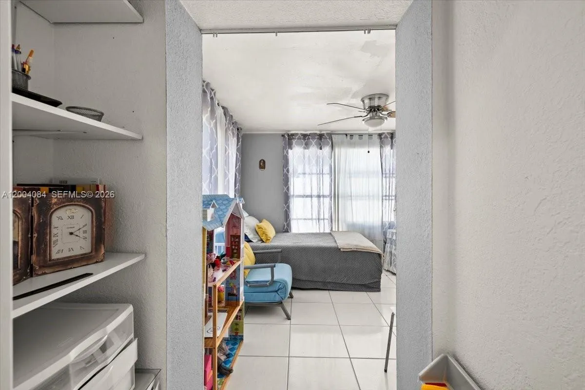 9025 Sw 36th St, Miami, Florida 33165, Miami, Florida 33165, 3 Bedrooms Bedrooms, ,2 BathroomsBathrooms,Residential,For Sale,9025 Sw 36th St, Miami, Florida 33165,A12004084