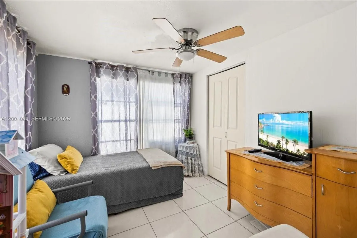 9025 Sw 36th St, Miami, Florida 33165, Miami, Florida 33165, 3 Bedrooms Bedrooms, ,2 BathroomsBathrooms,Residential,For Sale,9025 Sw 36th St, Miami, Florida 33165,A12004084