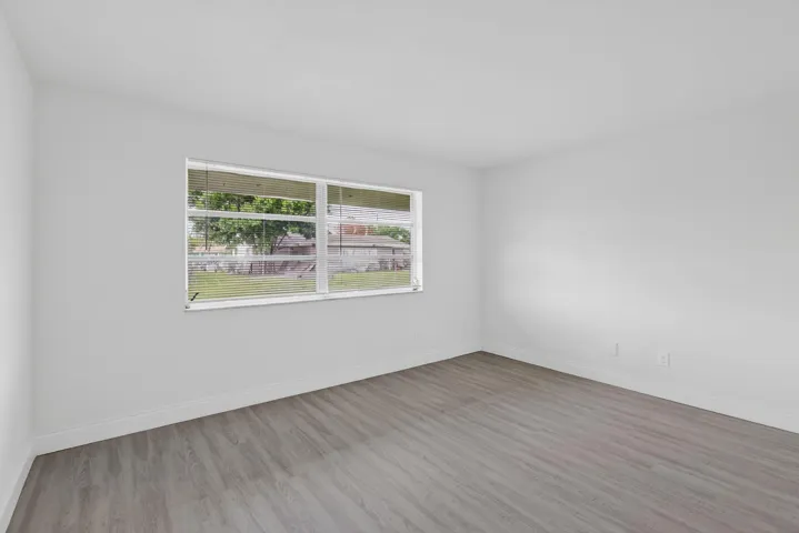 30-web-or-mls-30-print-5P1A1083