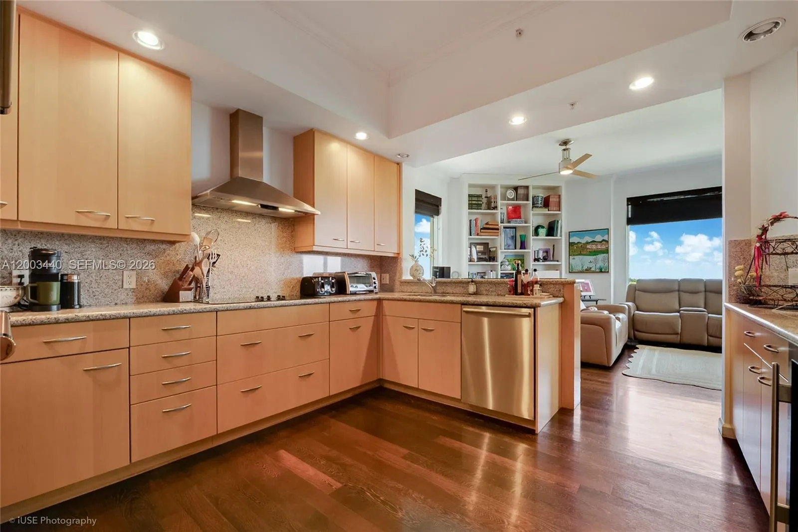13621 Deering Bay Dr 801, Coral Gables, Florida 33, Coral Gables, Florida 33158, 3 Bedrooms Bedrooms, ,3 BathroomsBathrooms,Residential,For Sale,13621 Deering Bay Dr 801, Coral Gables, Florida 33,A12003440