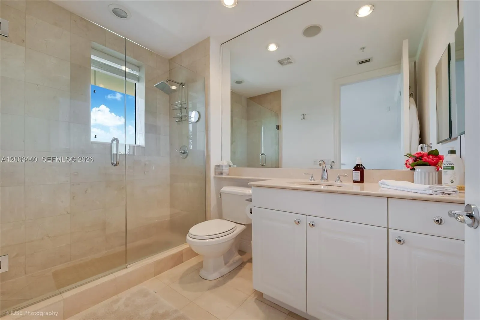 13621 Deering Bay Dr 801, Coral Gables, Florida 33, Coral Gables, Florida 33158, 3 Bedrooms Bedrooms, ,3 BathroomsBathrooms,Residential,For Sale,13621 Deering Bay Dr 801, Coral Gables, Florida 33,A12003440