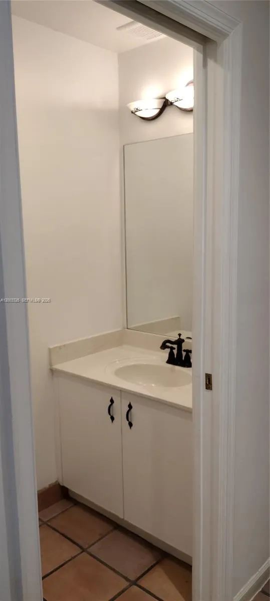 659 Verona Pl, Weston, Florida 33326, Weston, Florida 33326, 4 Bedrooms Bedrooms, ,2 BathroomsBathrooms,Residential,For Sale,659 Verona Pl, Weston, Florida 33326,A12003325