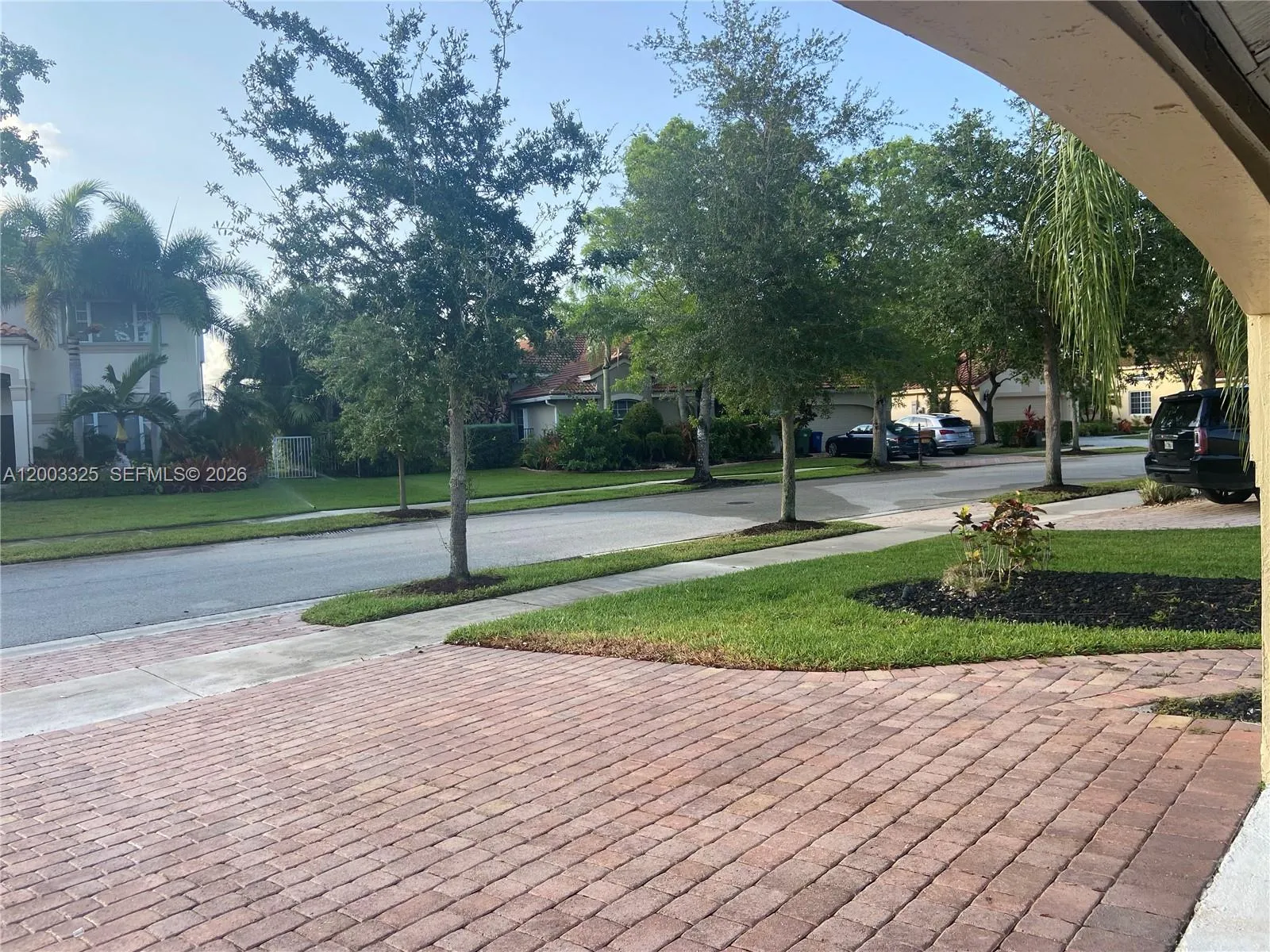 659 Verona Pl, Weston, Florida 33326, Weston, Florida 33326, 4 Bedrooms Bedrooms, ,2 BathroomsBathrooms,Residential,For Sale,659 Verona Pl, Weston, Florida 33326,A12003325