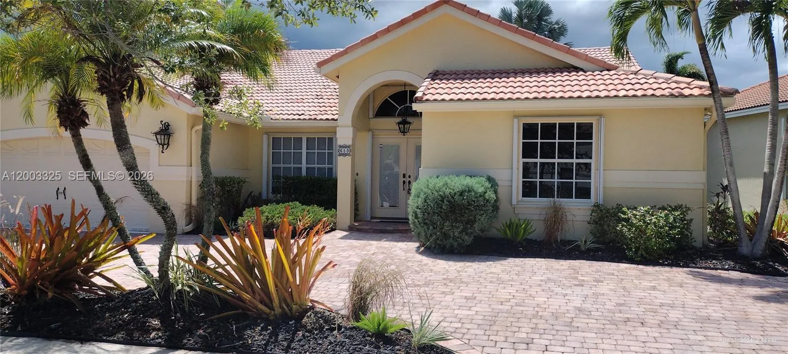 659 Verona Pl, Weston, Florida 33326, Weston, Florida 33326, 4 Bedrooms Bedrooms, ,2 BathroomsBathrooms,Residential,For Sale,659 Verona Pl, Weston, Florida 33326,A12003325