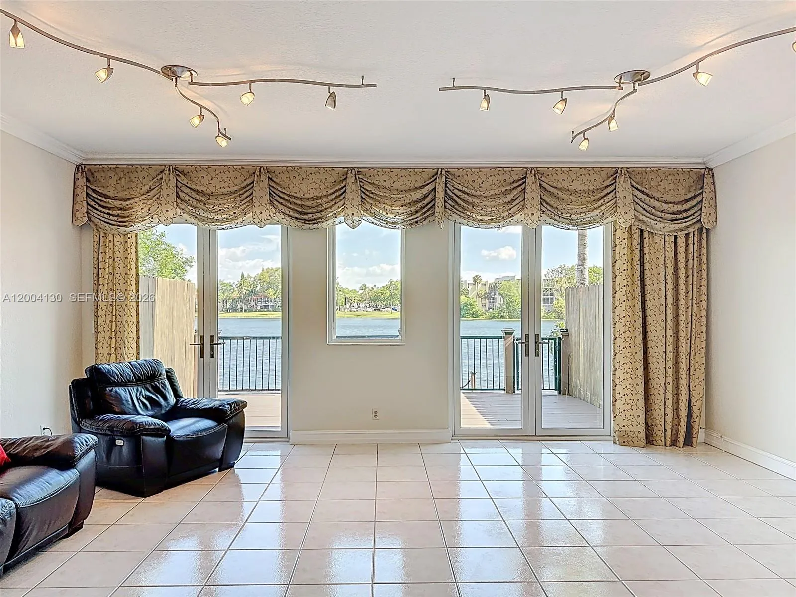 781 Ne 195th St, Miami, Florida 33179, Miami, Florida 33179, 3 Bedrooms Bedrooms, ,2 BathroomsBathrooms,Residential,For Sale,781 Ne 195th St, Miami, Florida 33179,A12004130