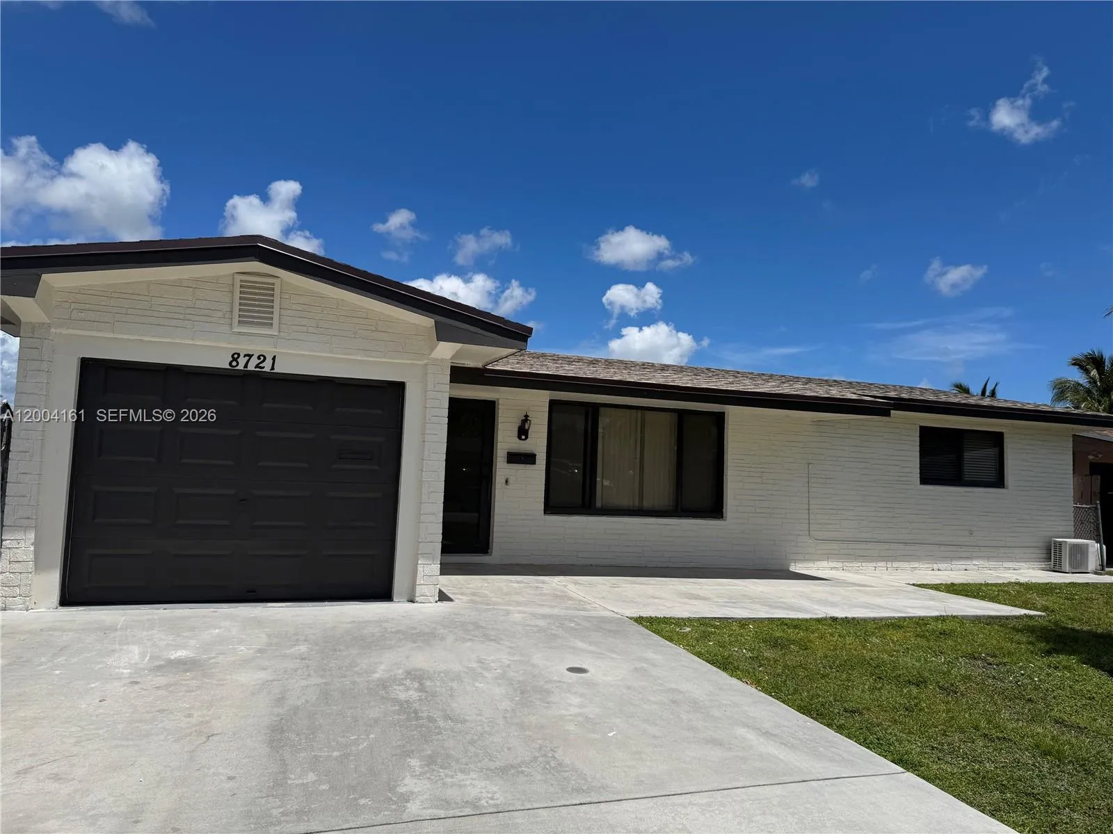 8721 Nw 11th St, Pembroke Pines, Florida 33024, Pembroke Pines, Florida 33024, 3 Bedrooms Bedrooms, ,1 BathroomBathrooms,Residential Lease,For Rent,8721 Nw 11th St, Pembroke Pines, Florida 33024,A12004161